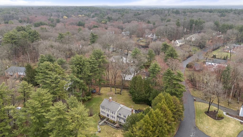 6 Chanticleer Road