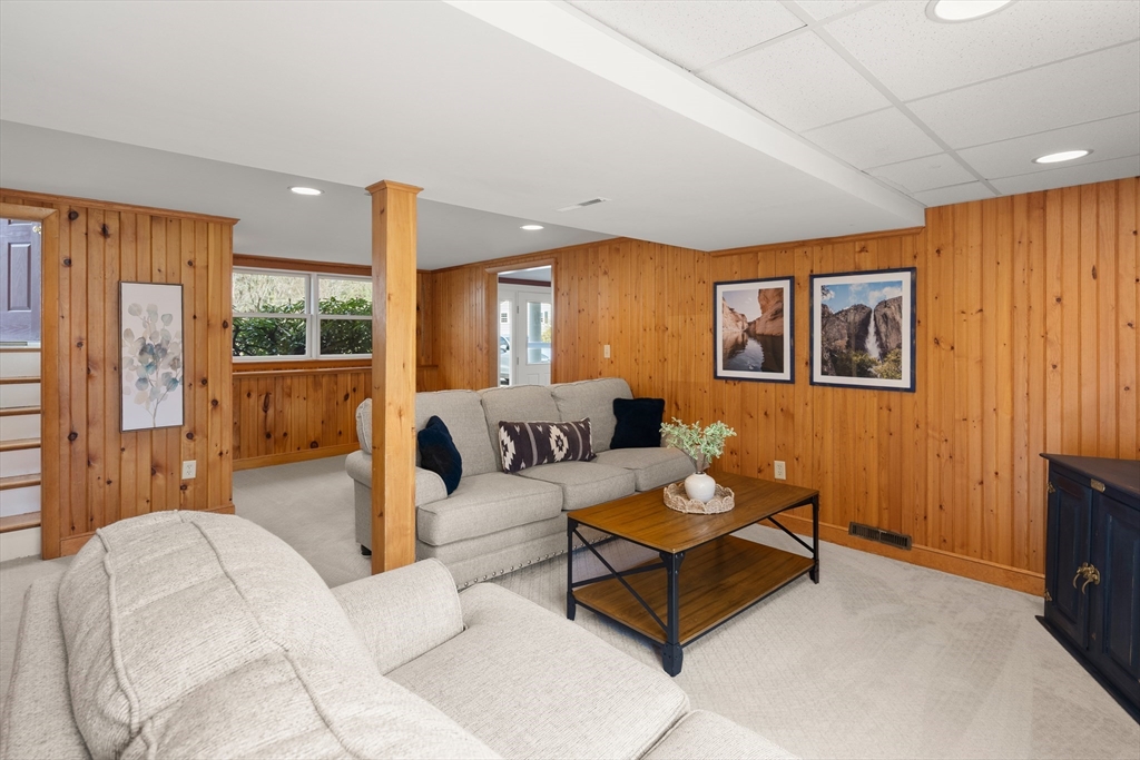 23 Alta Road