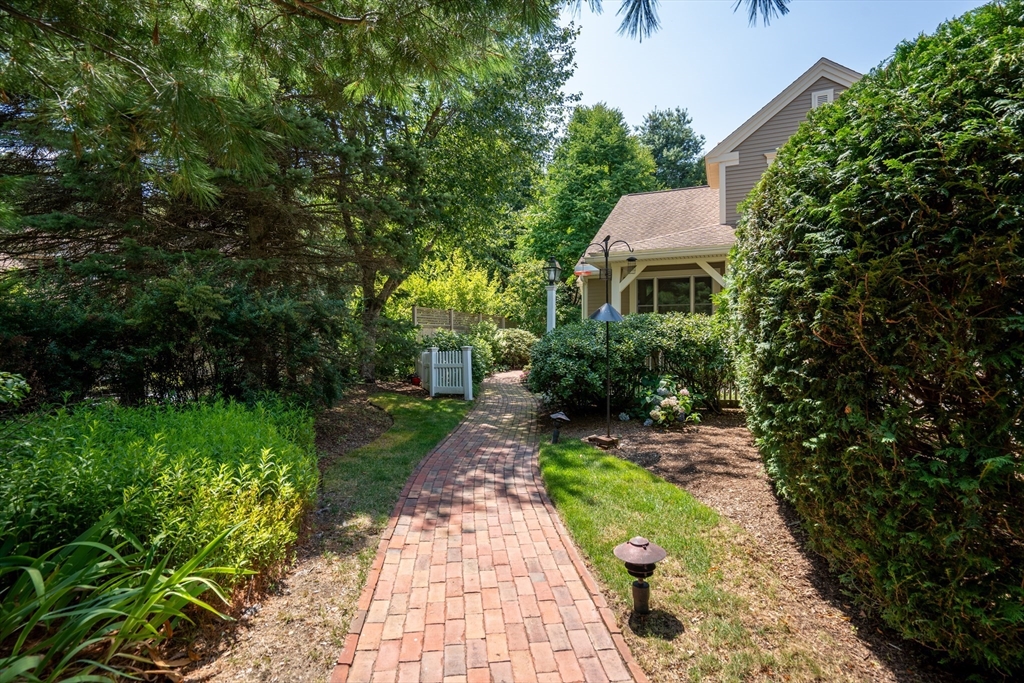 221 Nobscot Road # 221