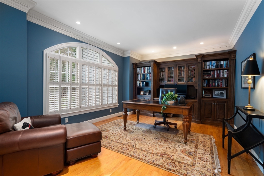 15 Ronald Road