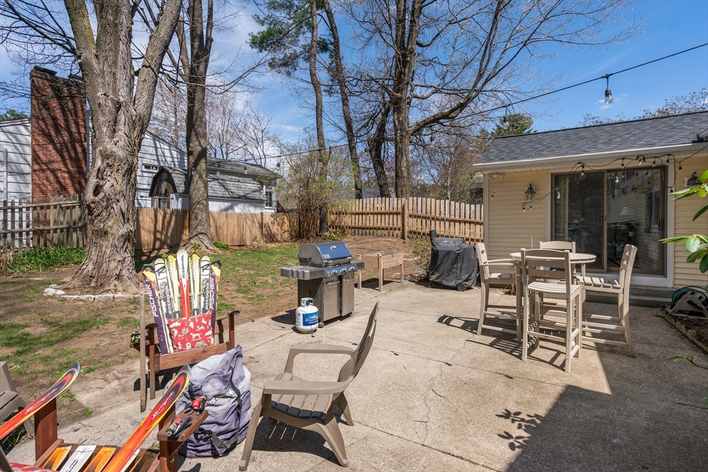 71 Delmar Ave
