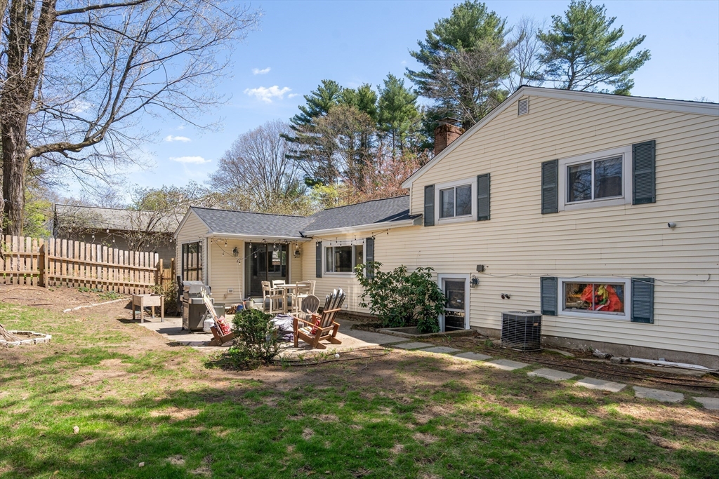 71 Delmar Ave