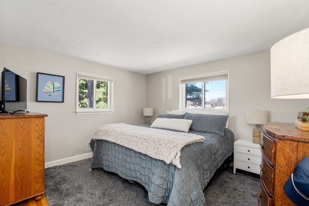 71 Delmar Ave