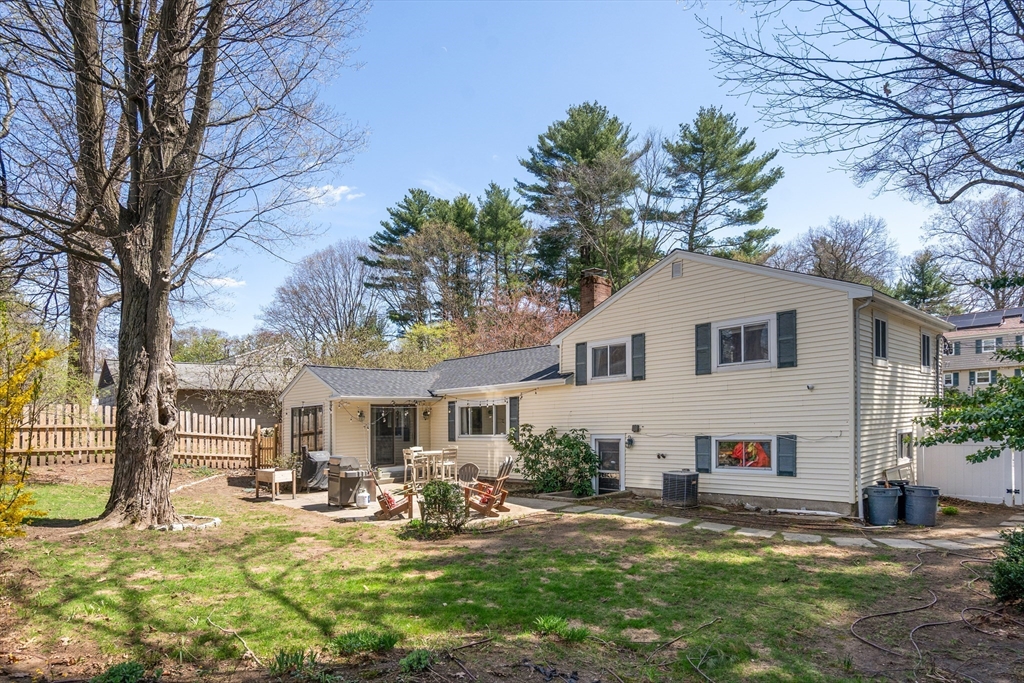 71 Delmar Ave