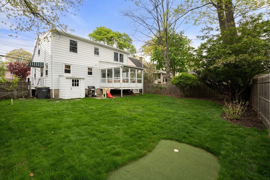 152 Sprague St