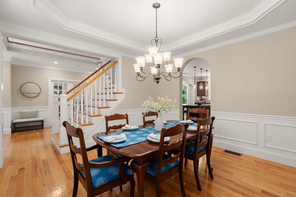4 Twin Meadow Lane
