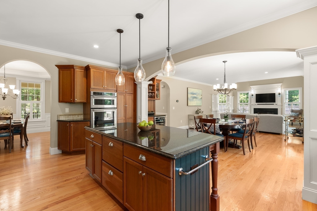 4 Twin Meadow Lane
