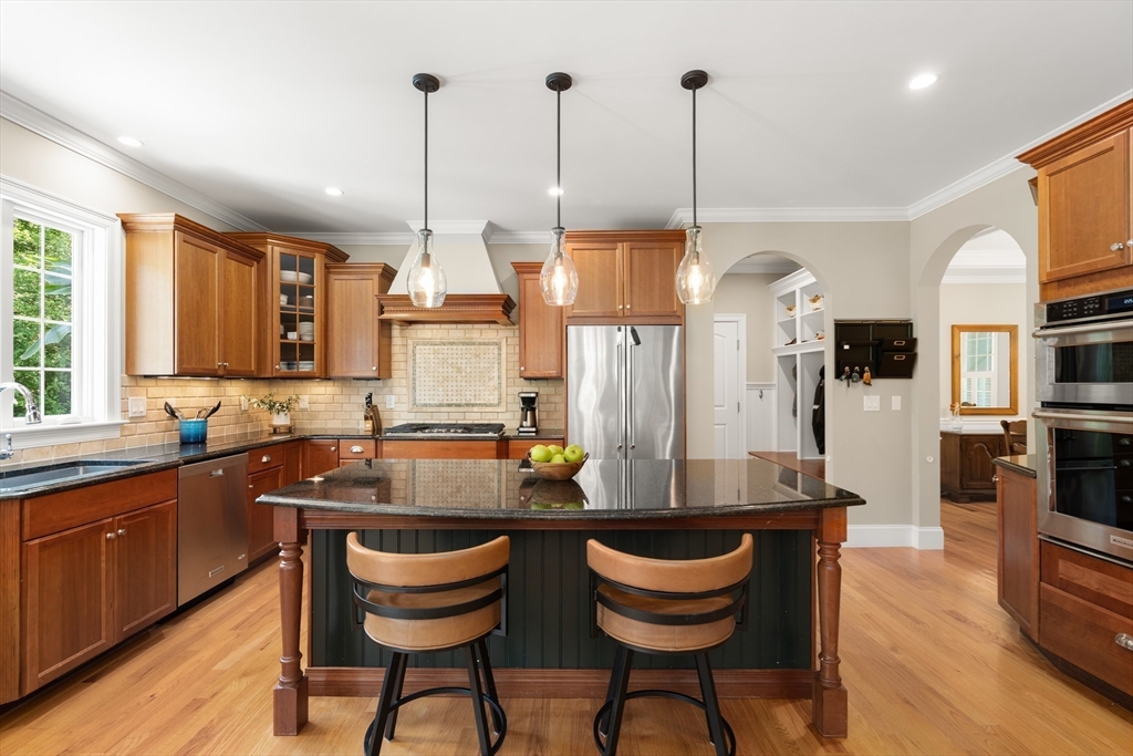 4 Twin Meadow Lane