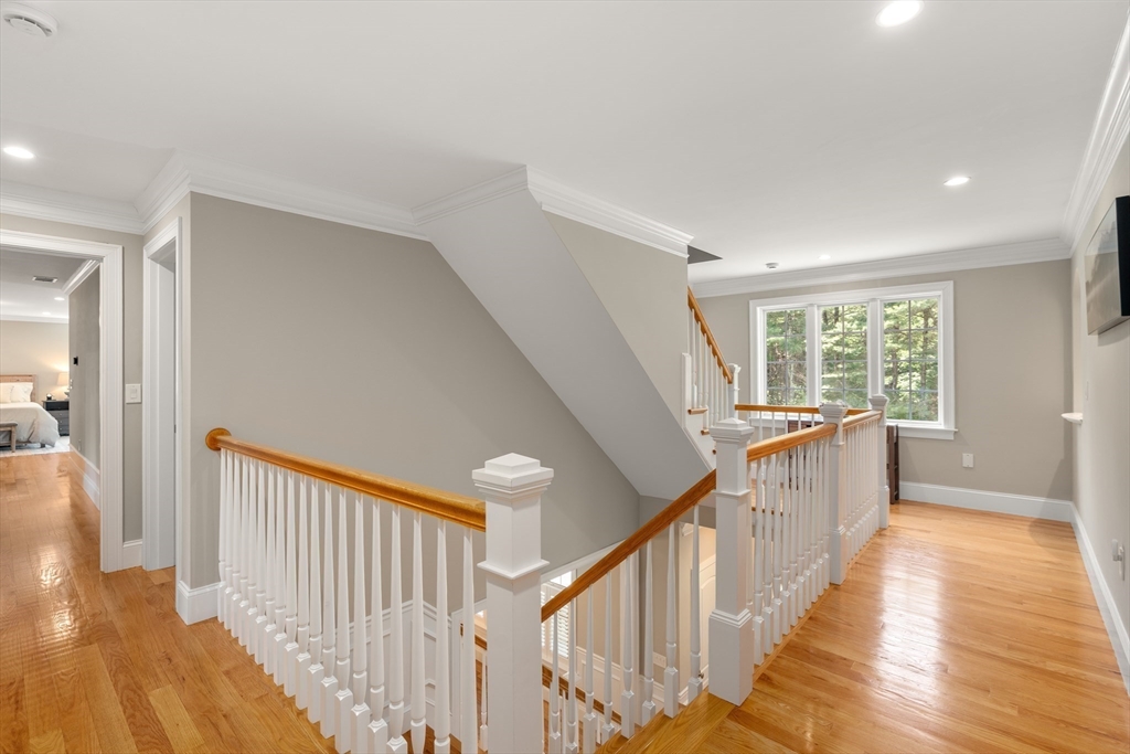4 Twin Meadow Lane