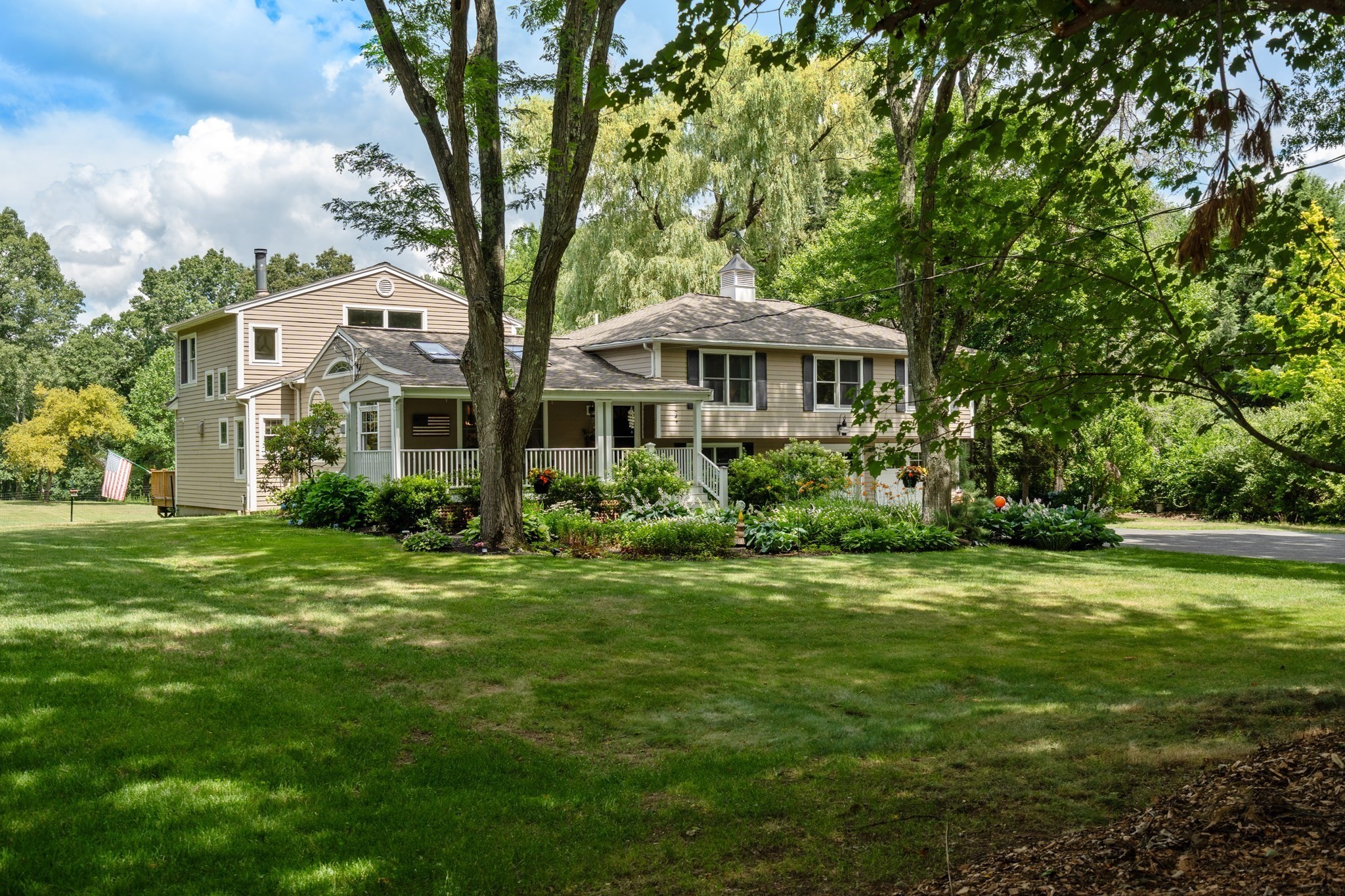 175 Pelham Island Road