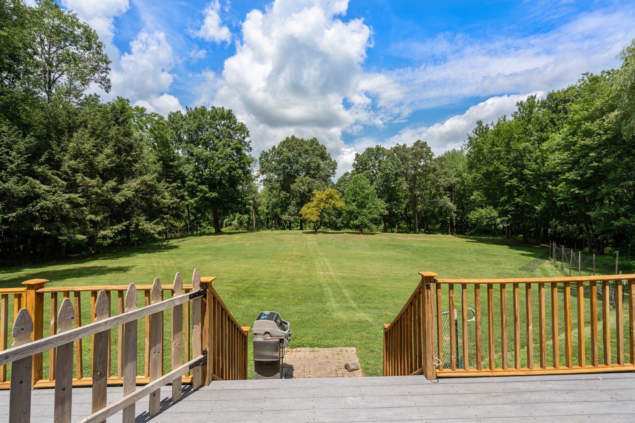 175 Pelham Island Road