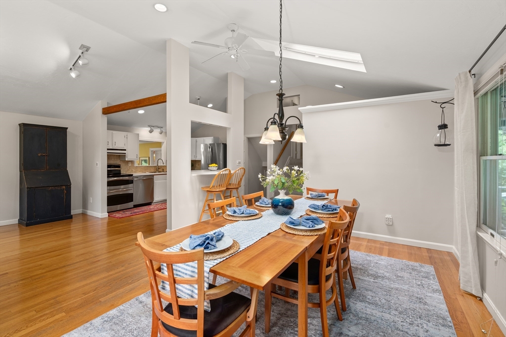 175 Pelham Island Road
