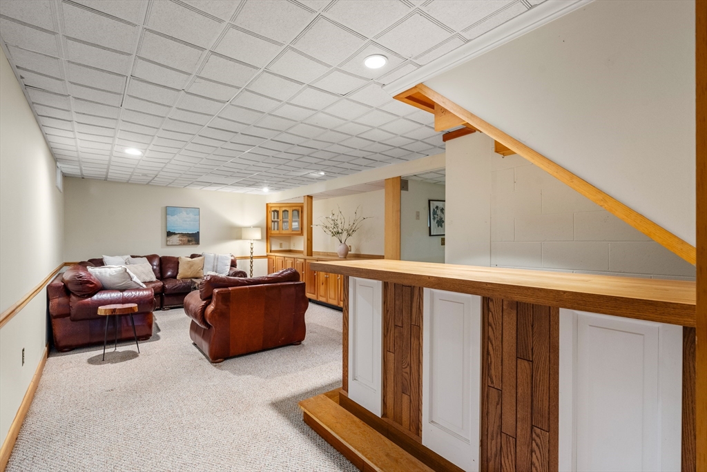 6 Brimstone Lane