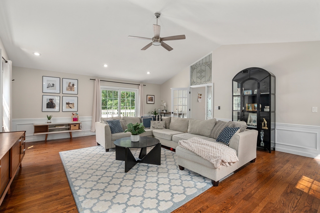 6 Brimstone Lane