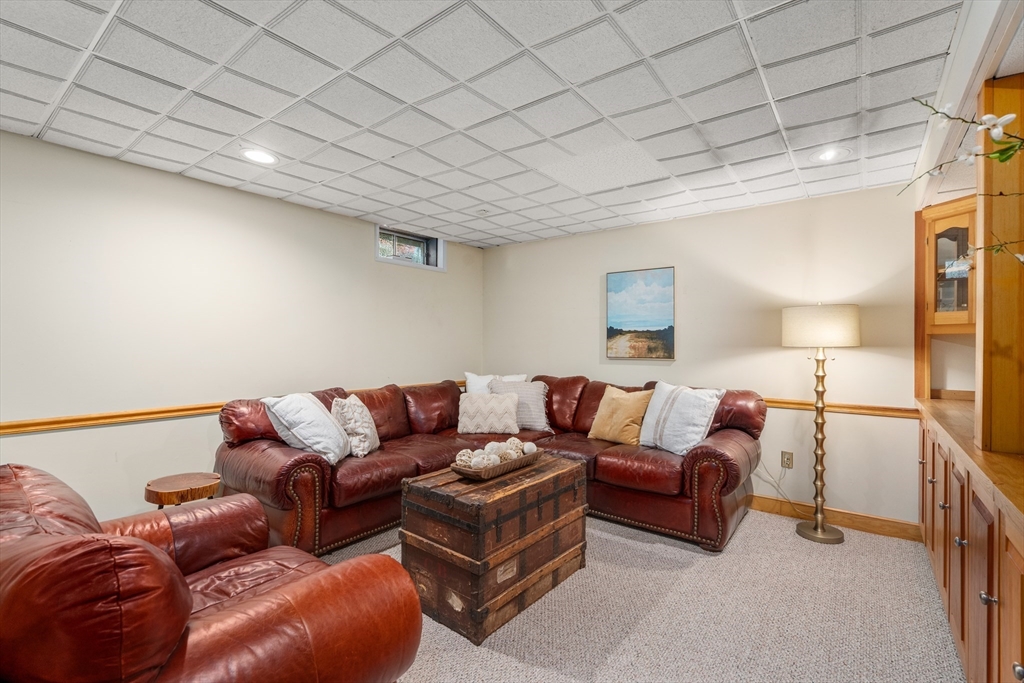 6 Brimstone Lane