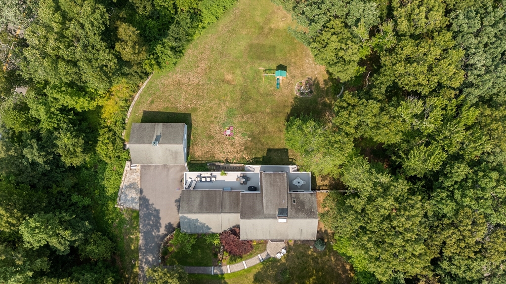 6 Brimstone Lane