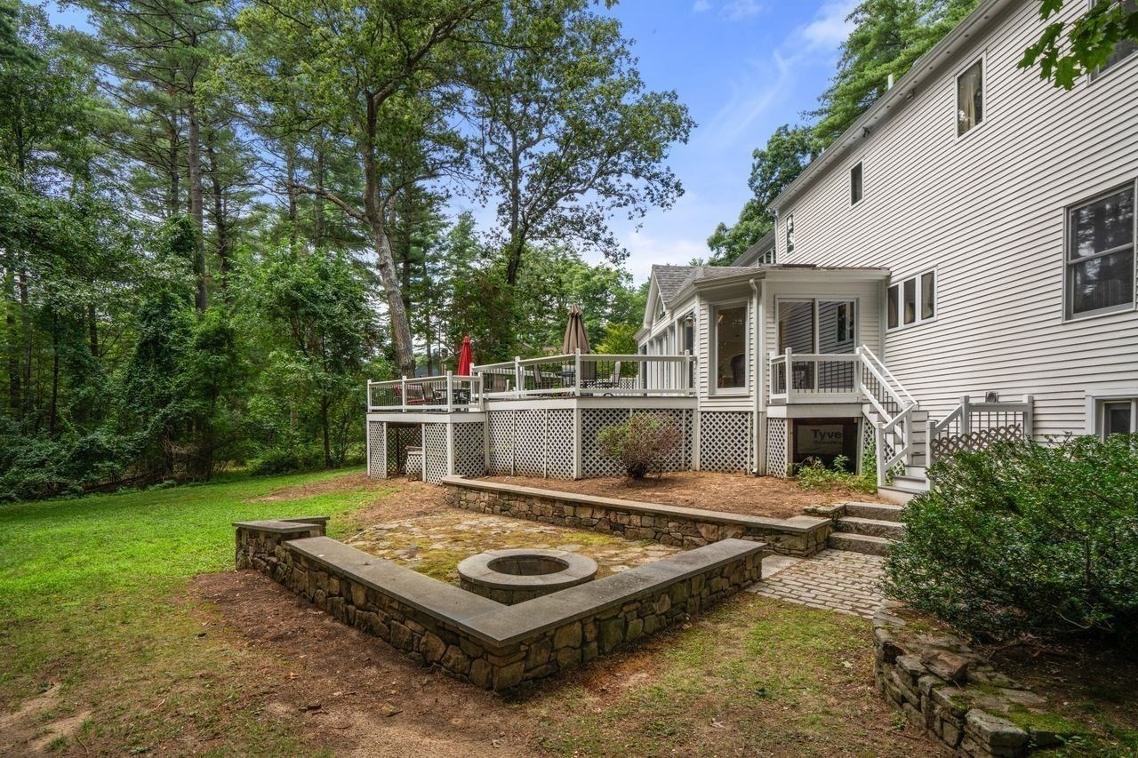 36 Saddle Ridge Road