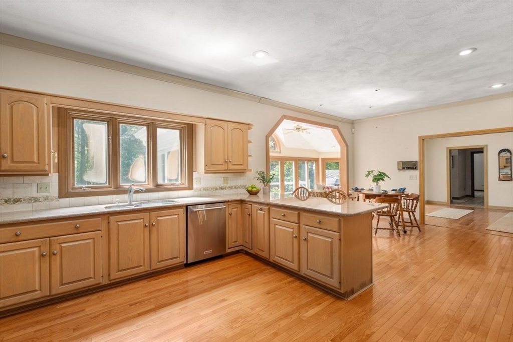 36 Saddle Ridge Road