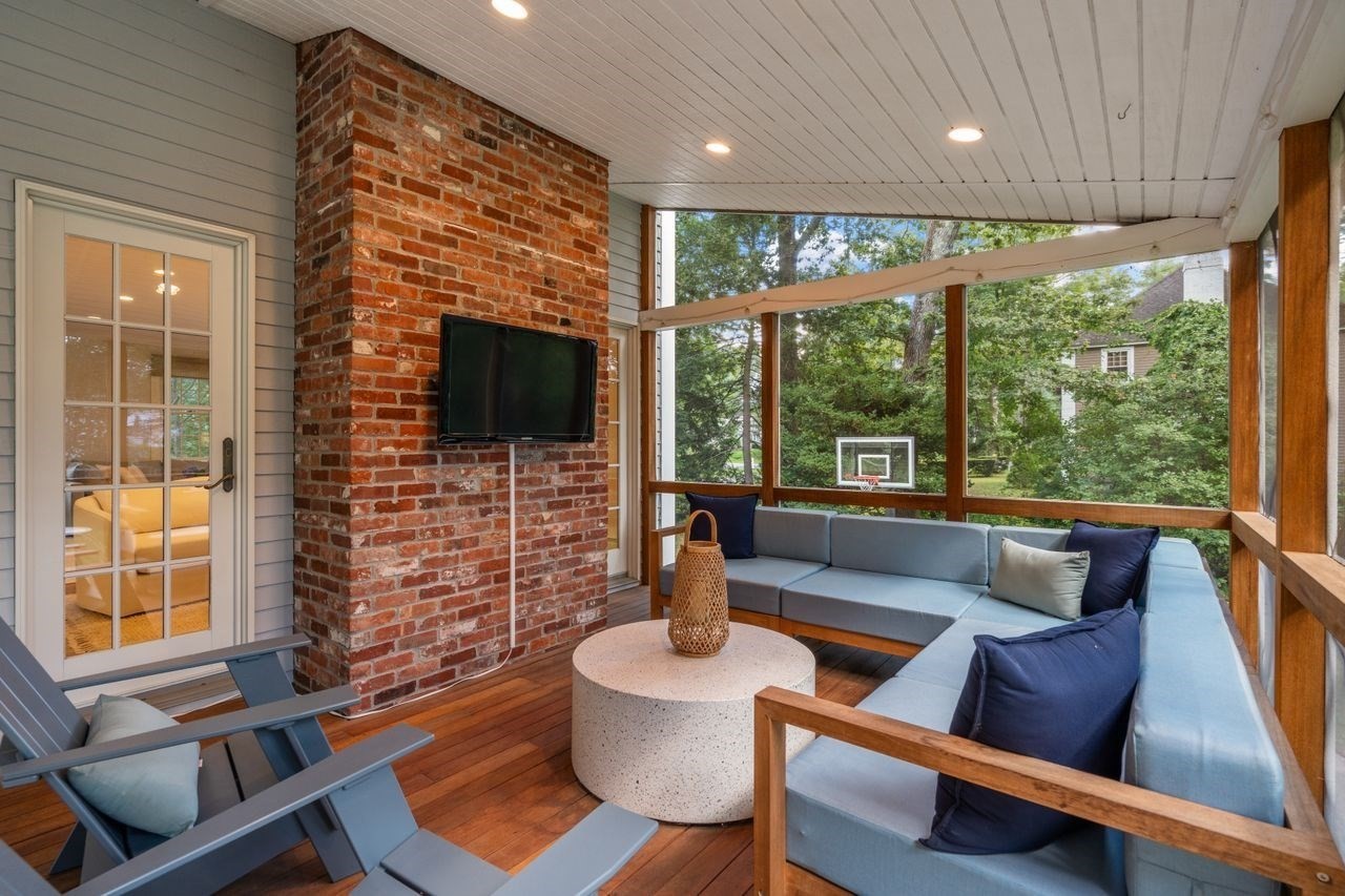 139 Ford Road