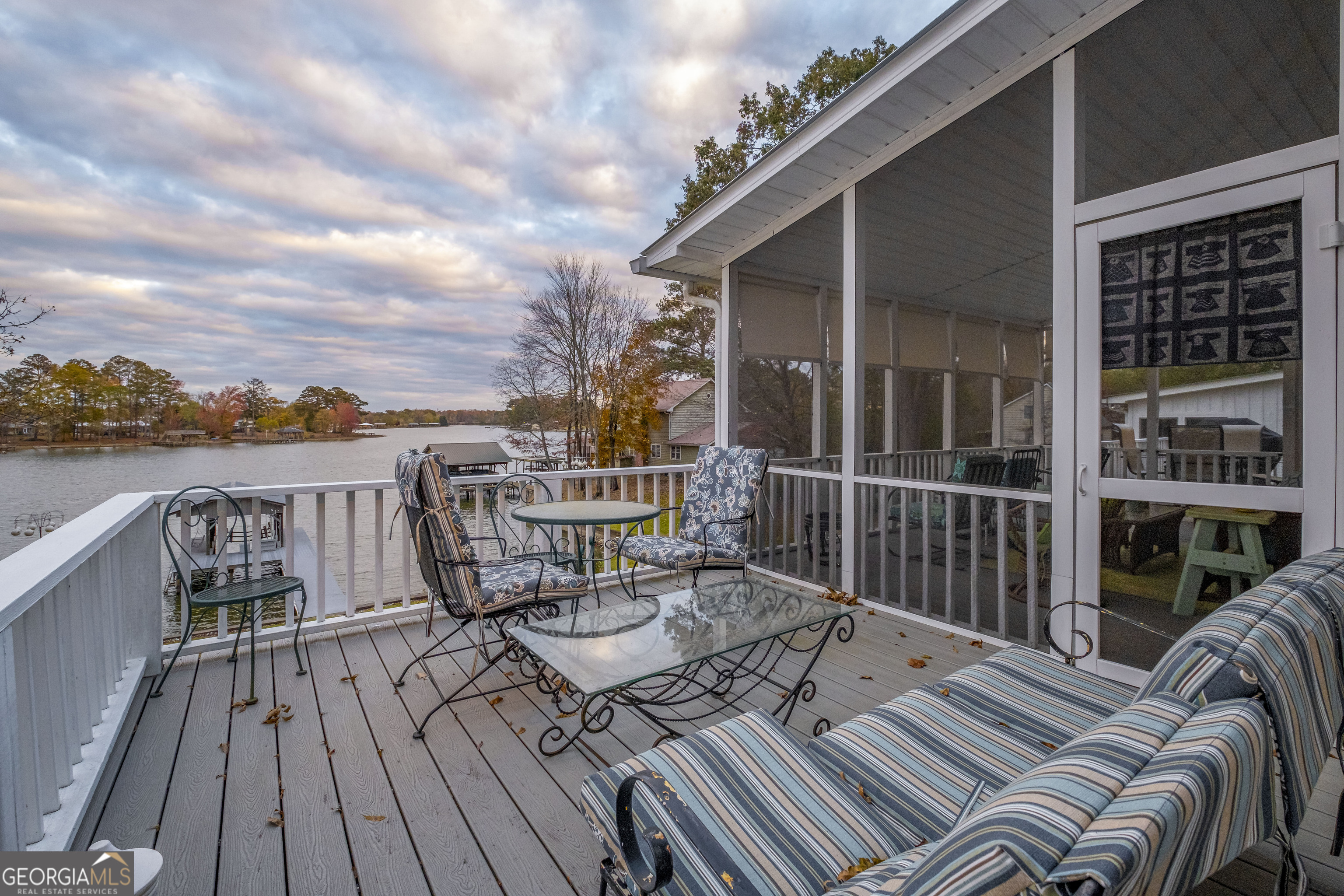 200 County Road 371