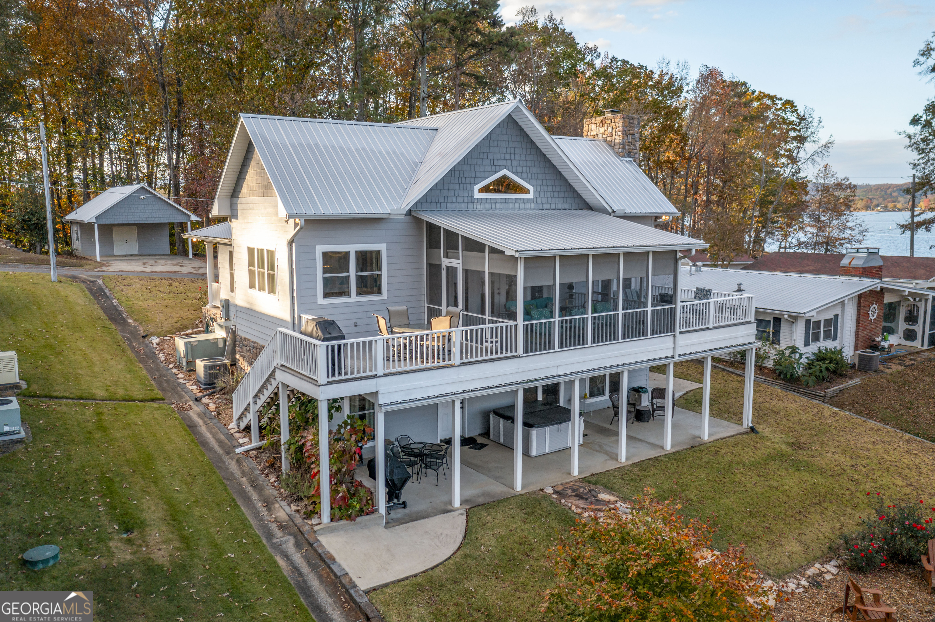 200 County Road 371