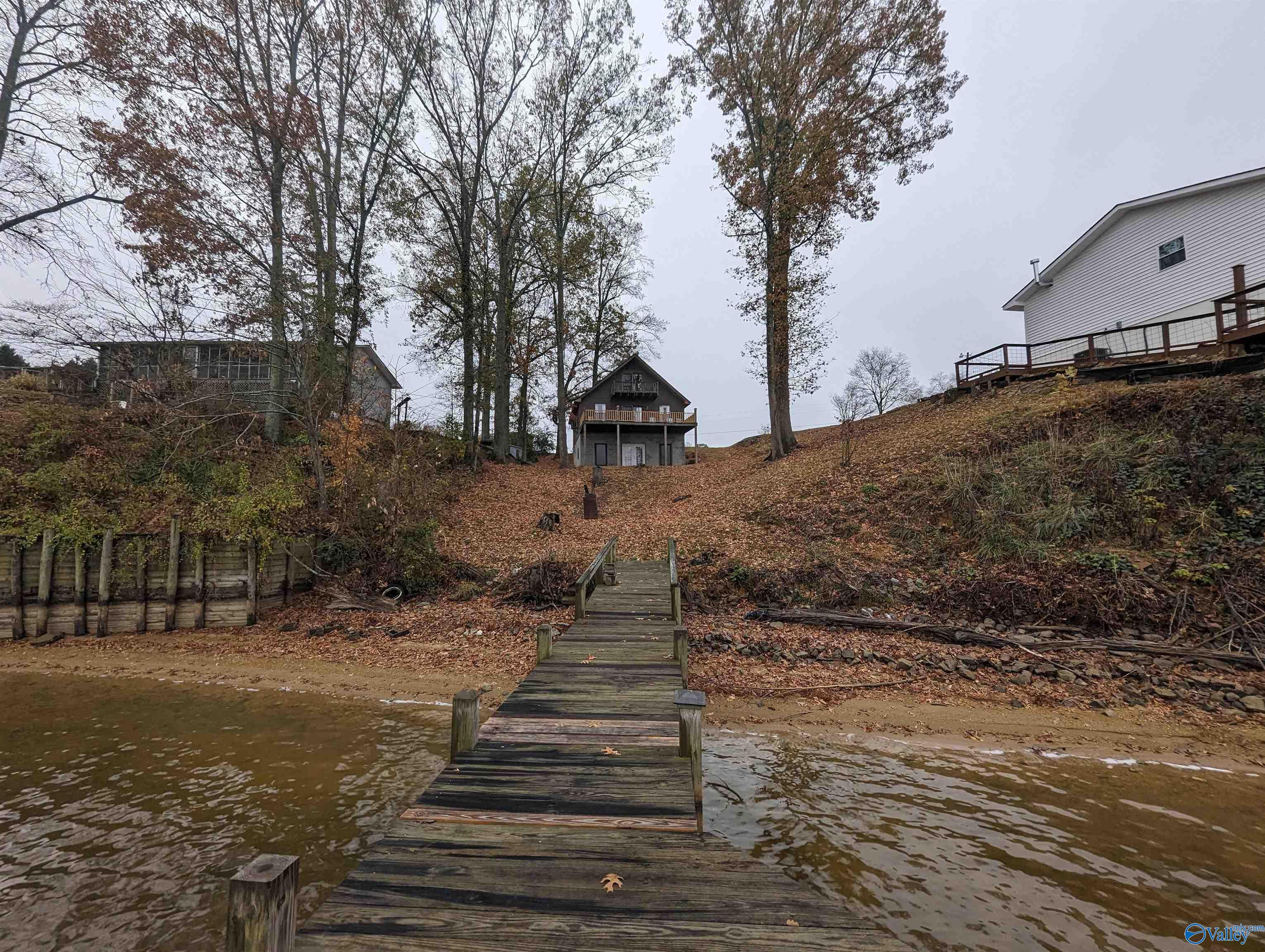 930 County Road 112