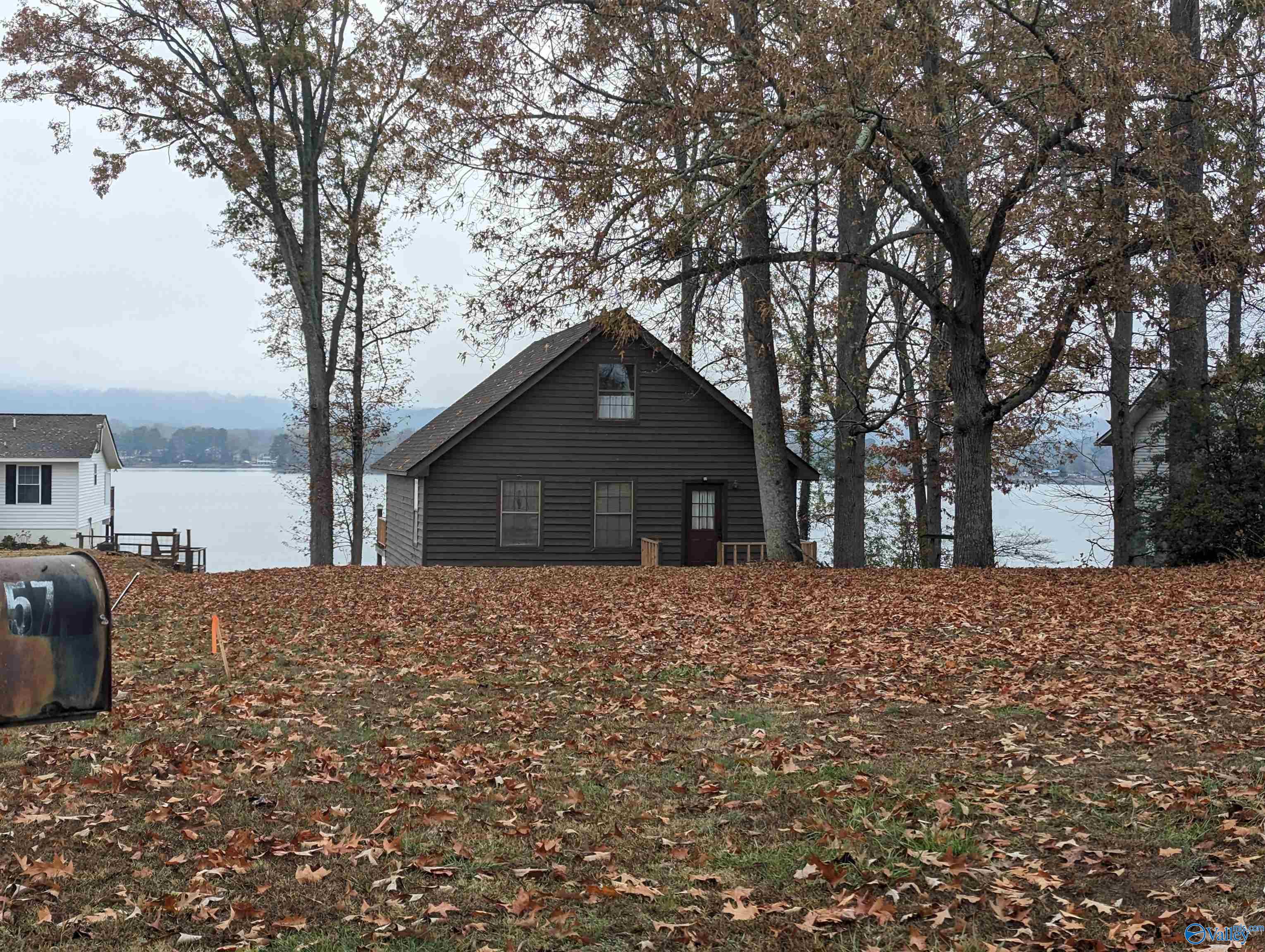 930 County Road 112