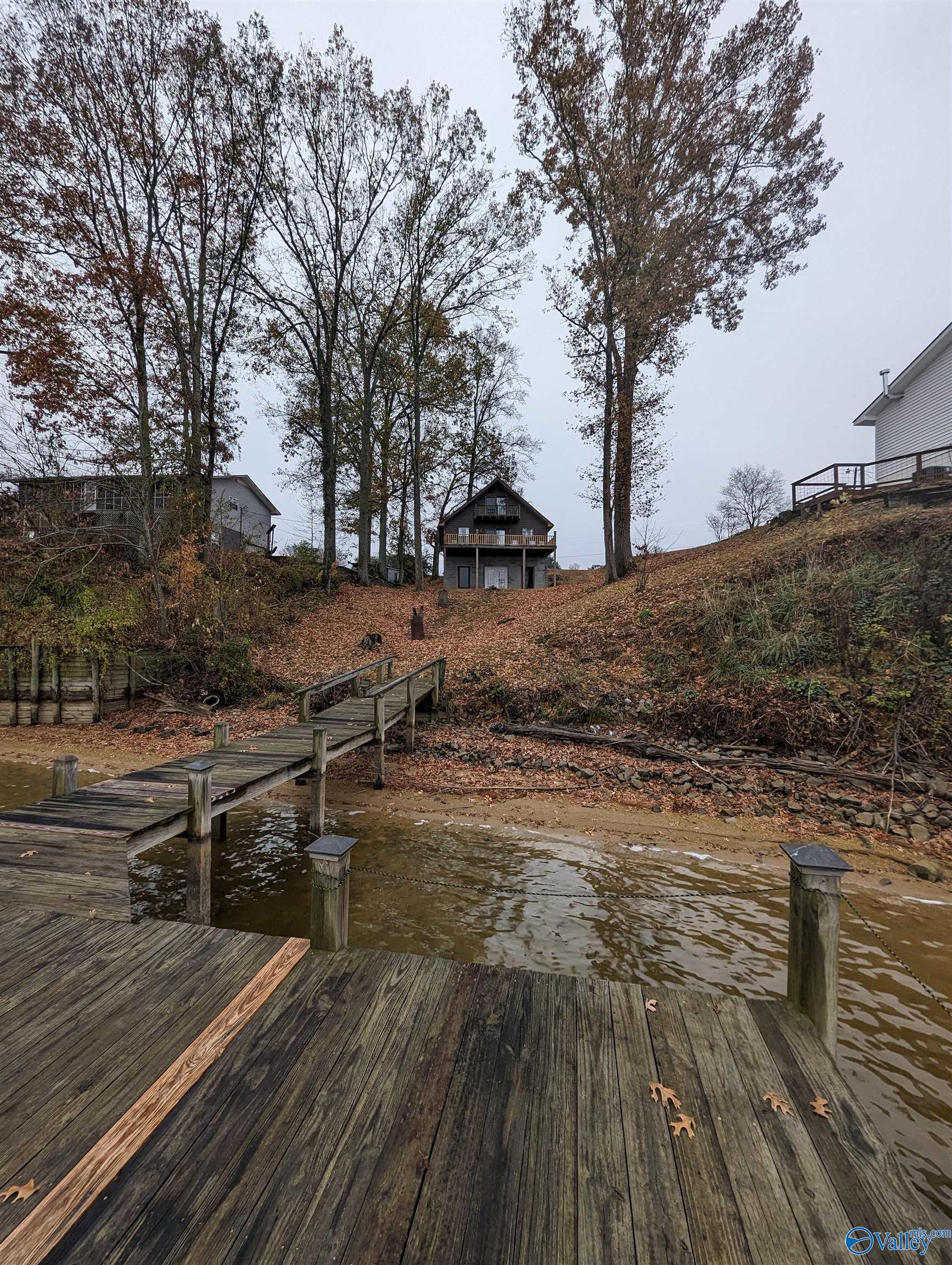 930 County Road 112