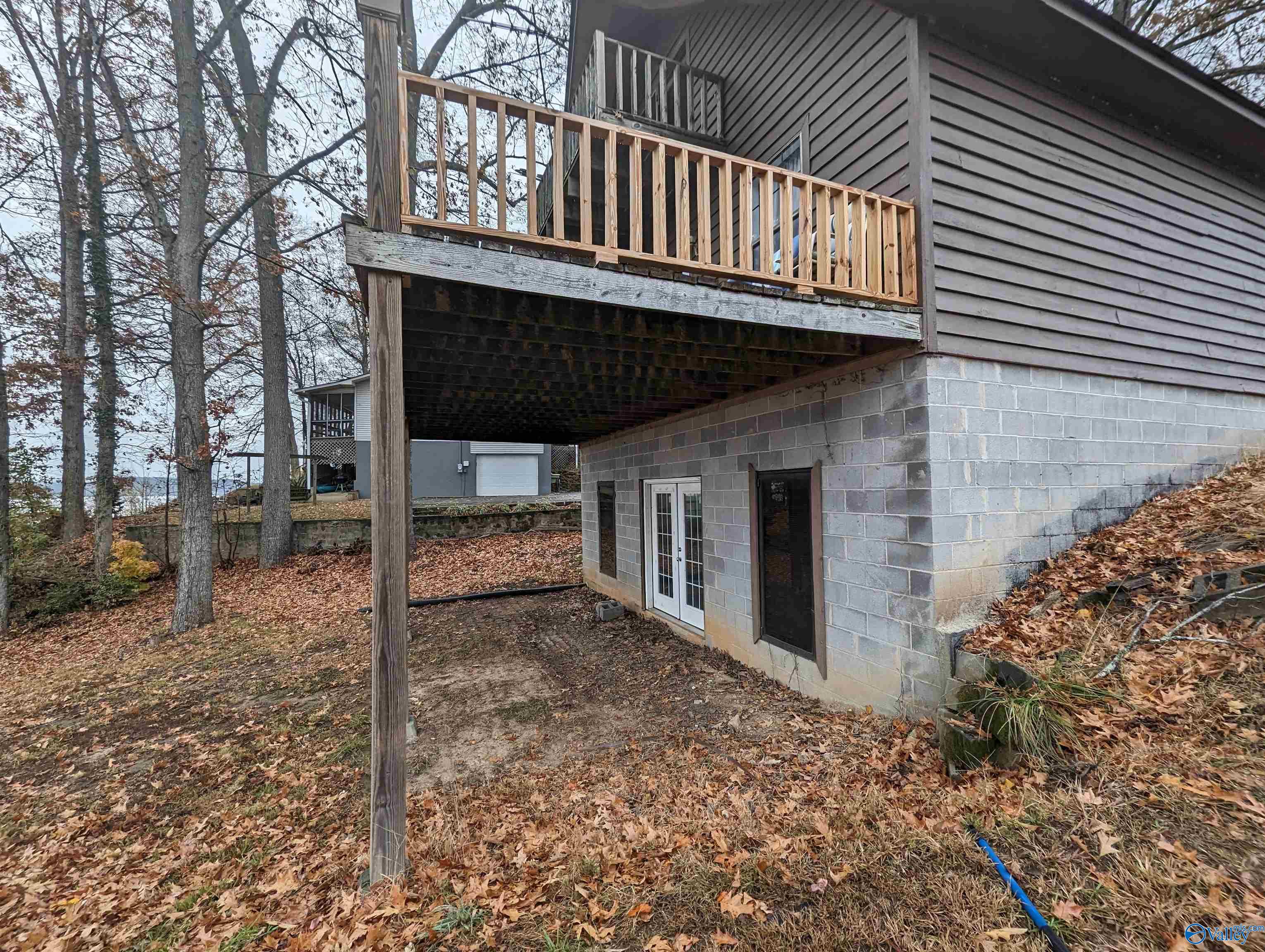 930 County Road 112