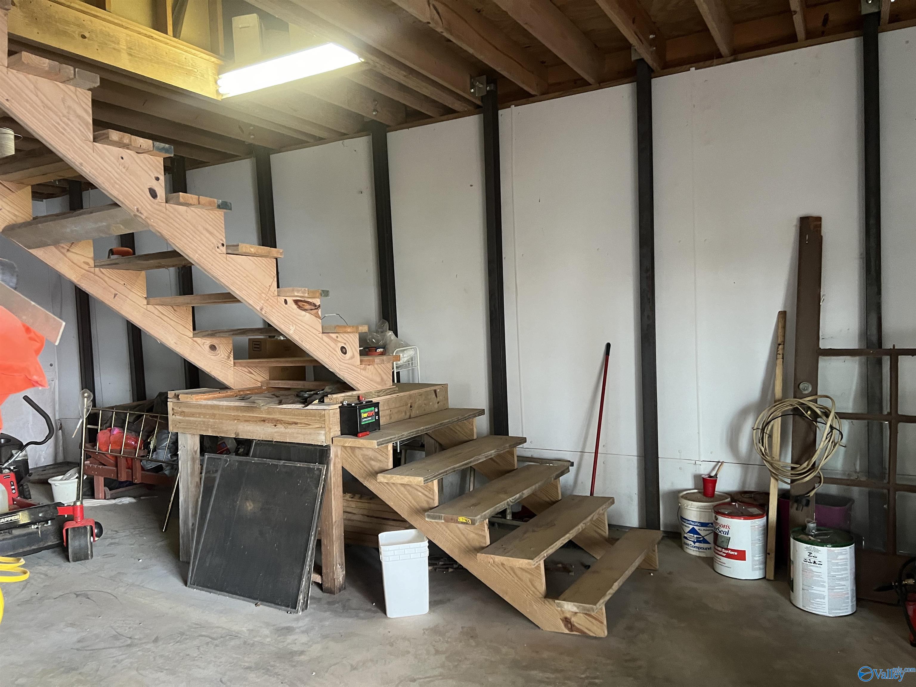 930 County Road 112