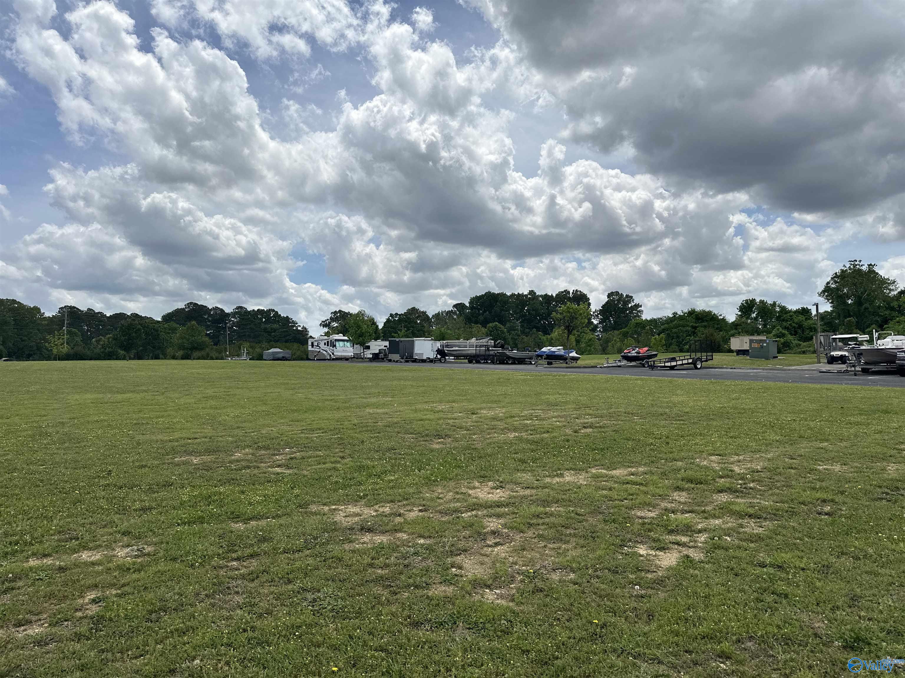 3152 Dykes Bridge Road # 206