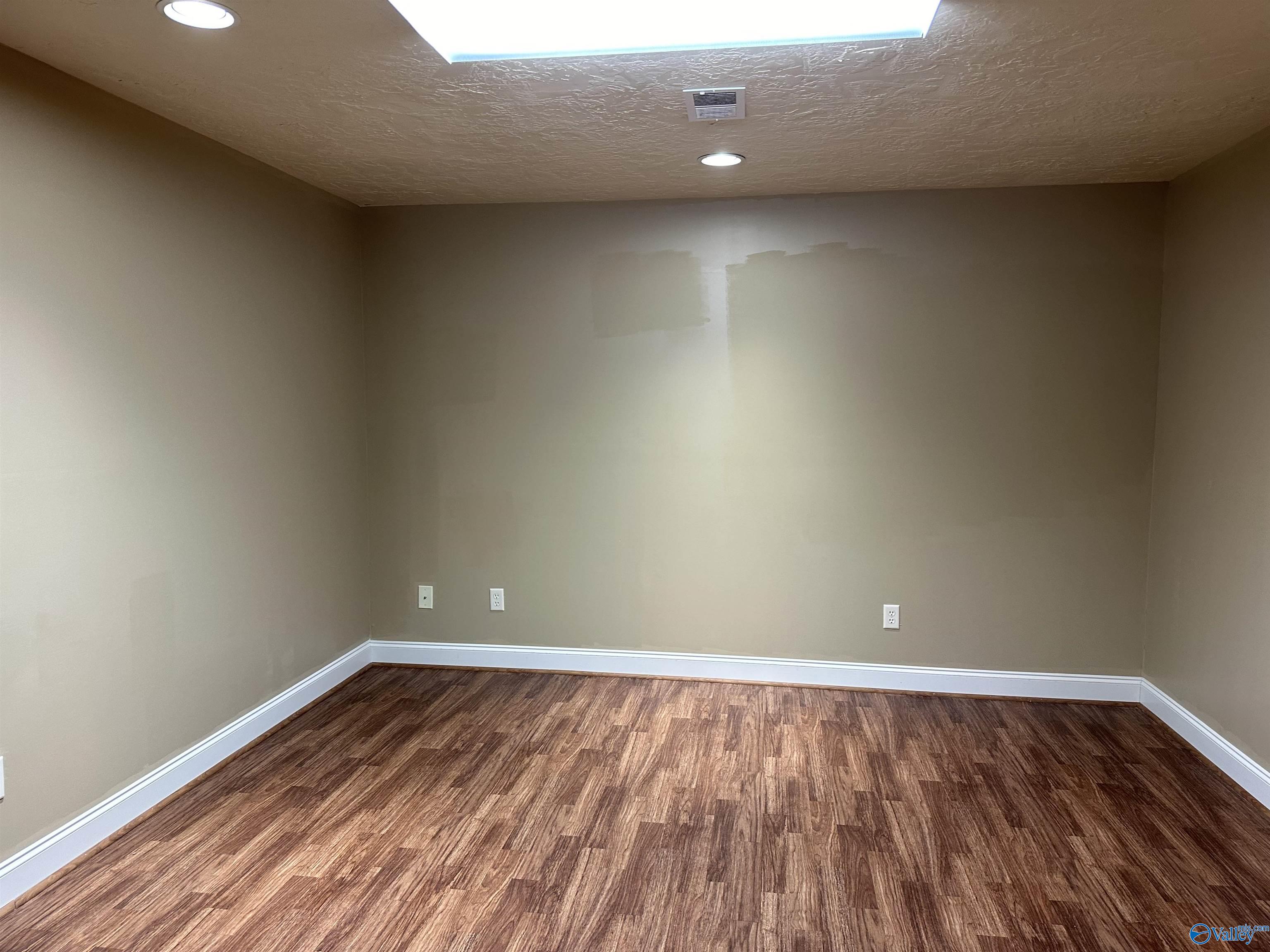 112 Deer Valley Parkway