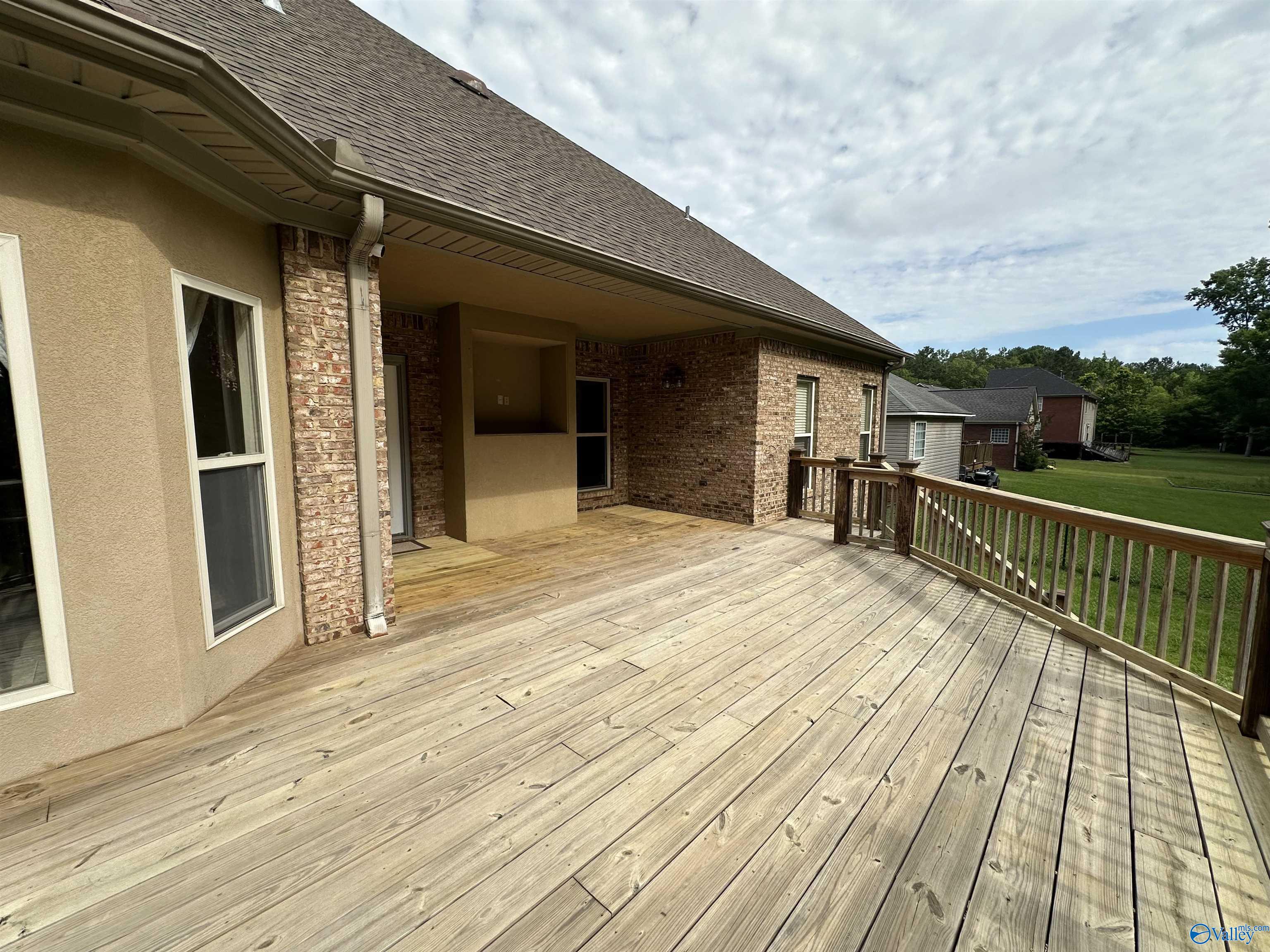 112 Deer Valley Parkway