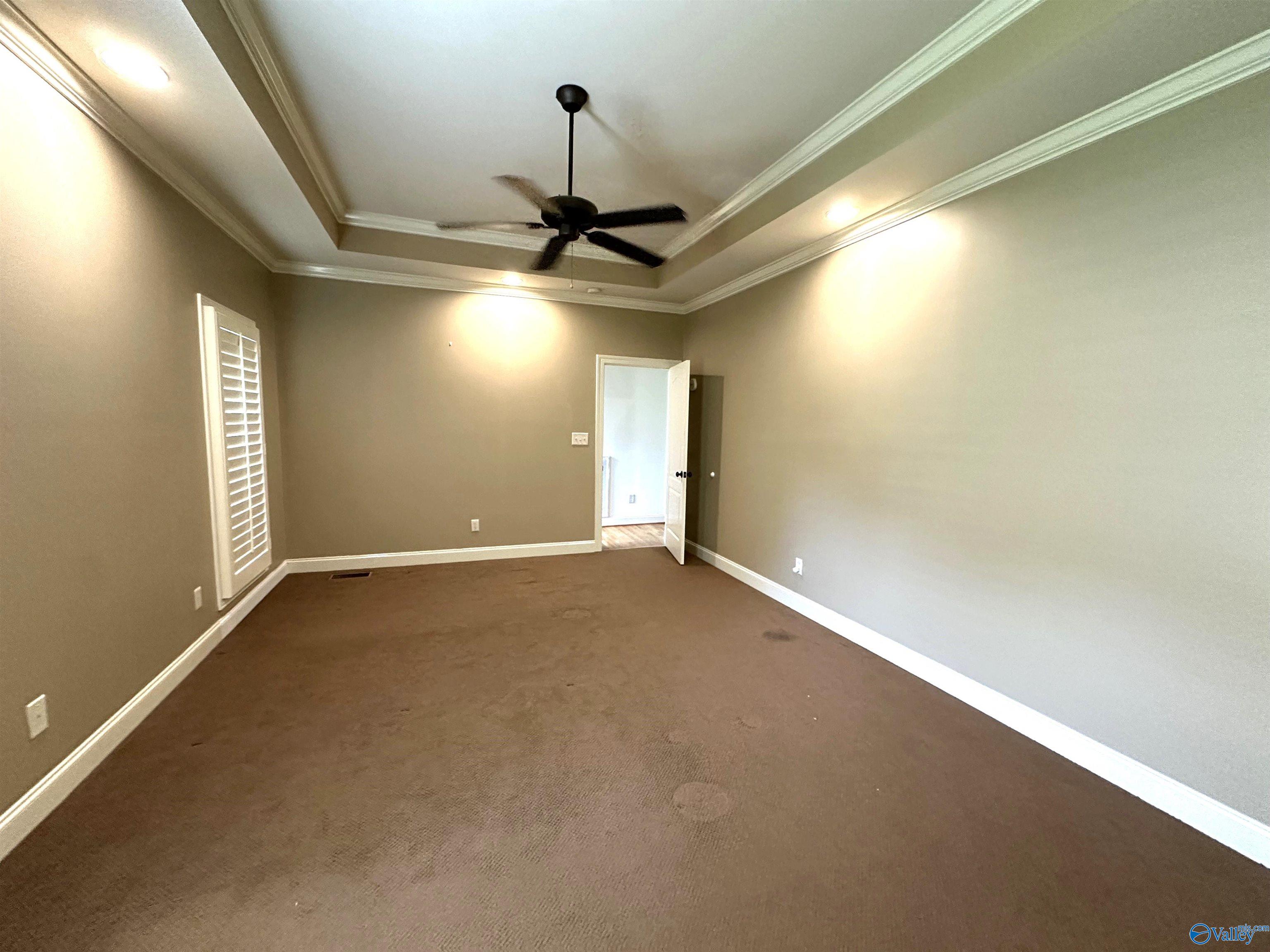 112 Deer Valley Parkway