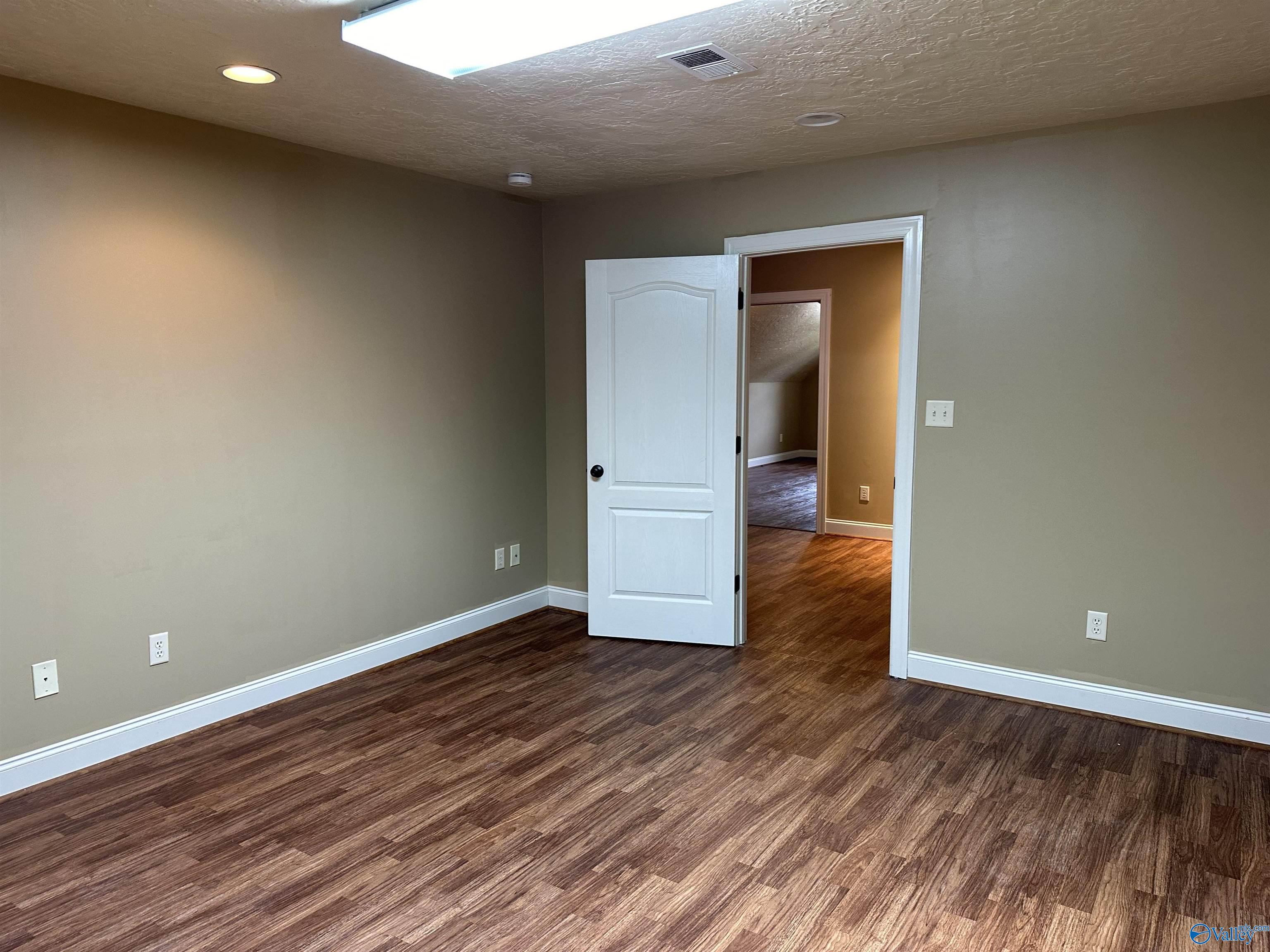112 Deer Valley Parkway