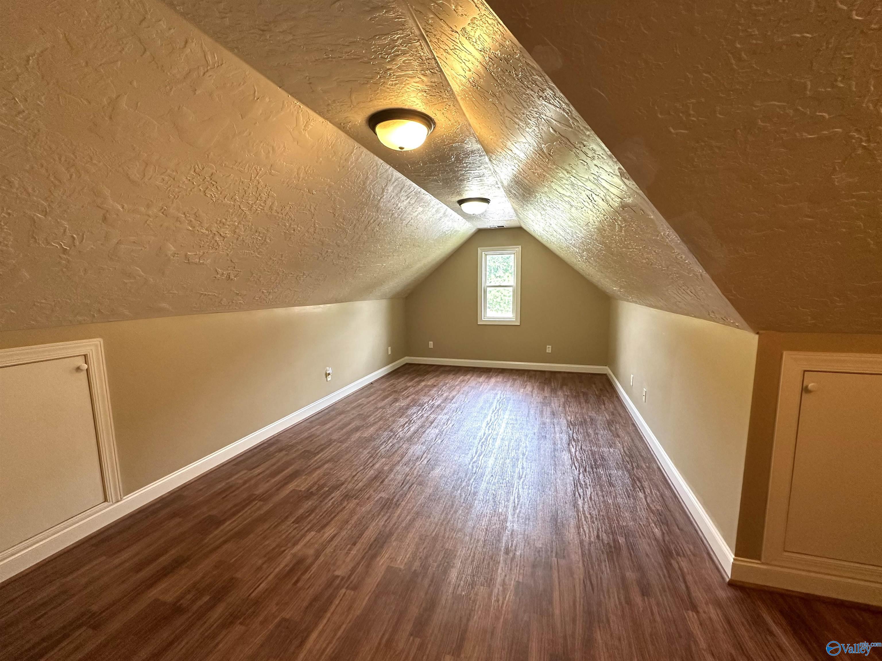 112 Deer Valley Parkway
