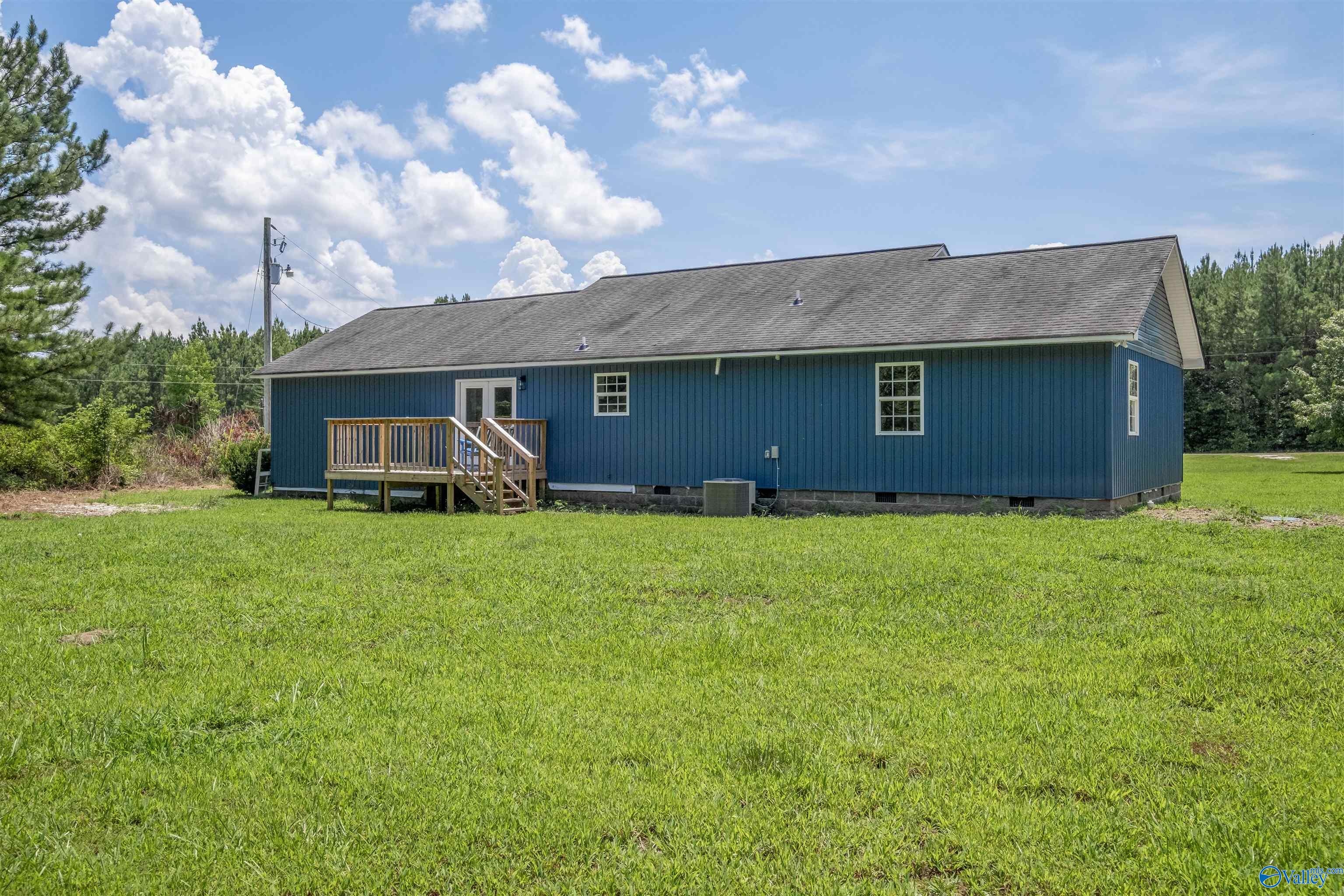 6025 NE County Road 77 # 1