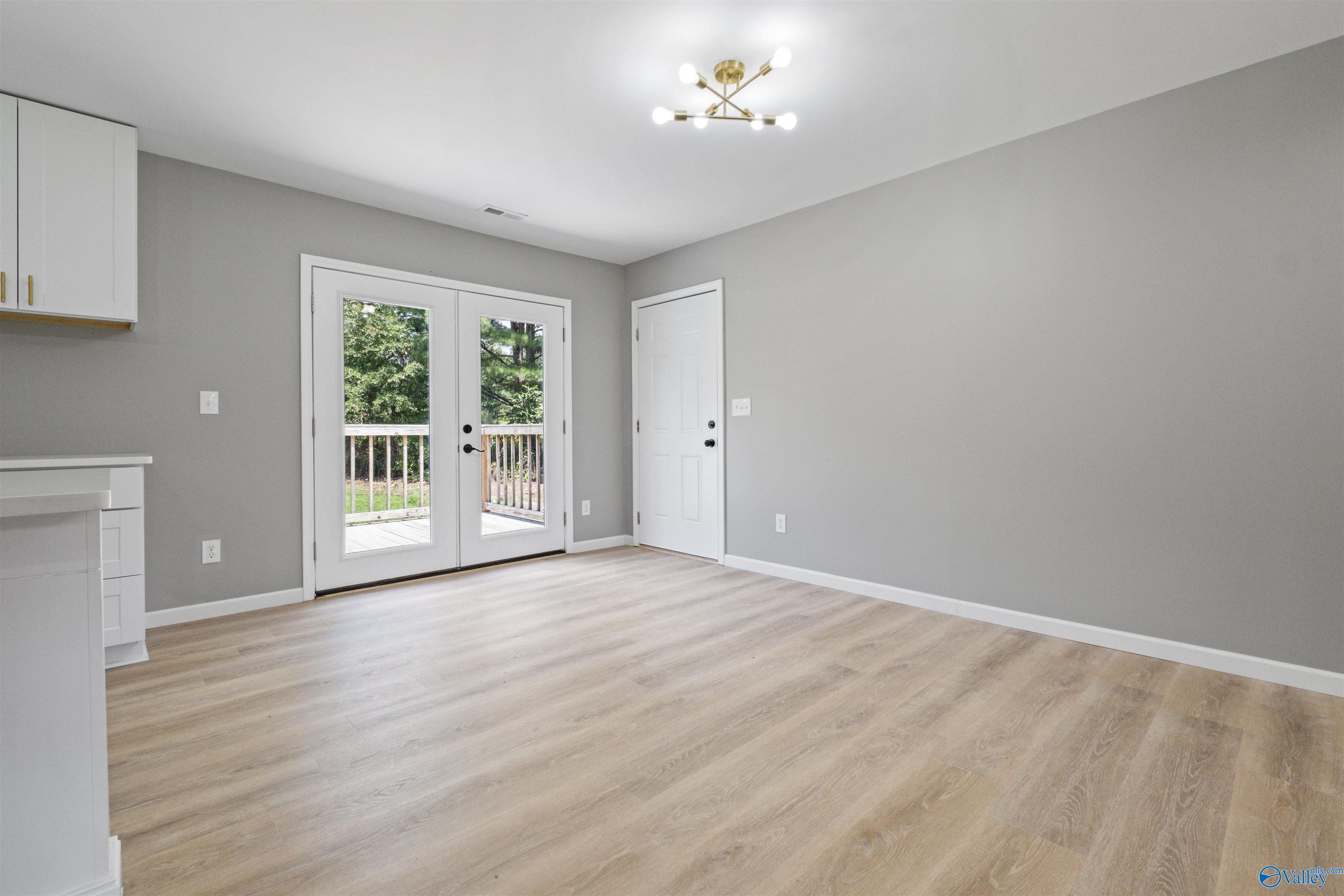 6025 NE County Road 77 # 1