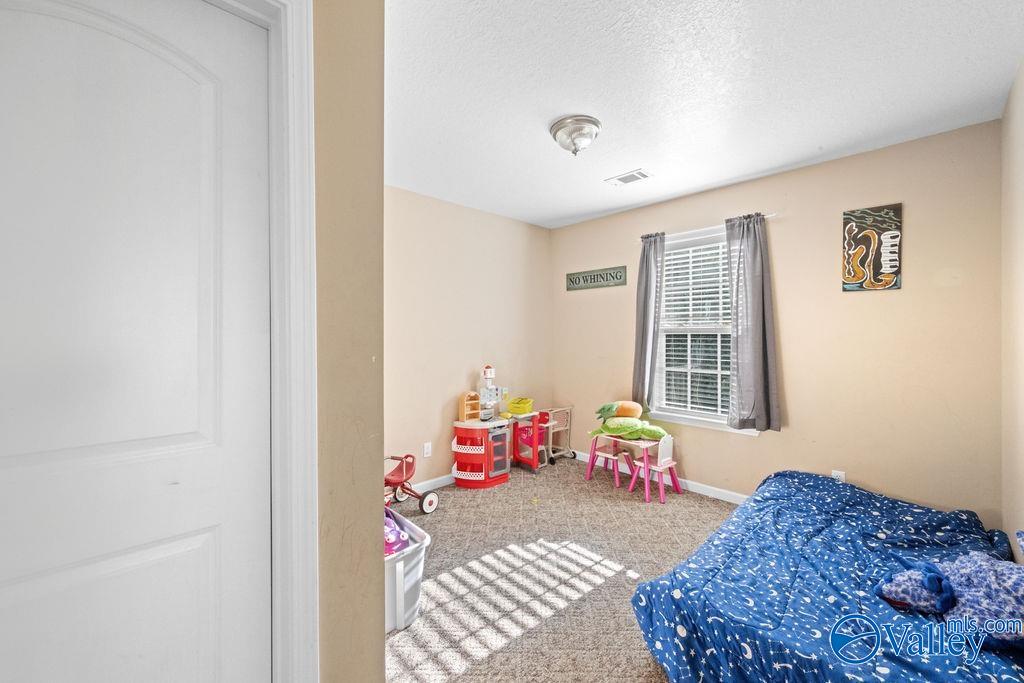 20 Village Way