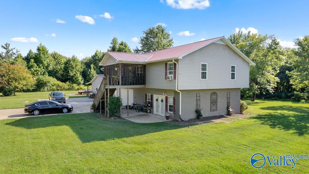20 Village Way