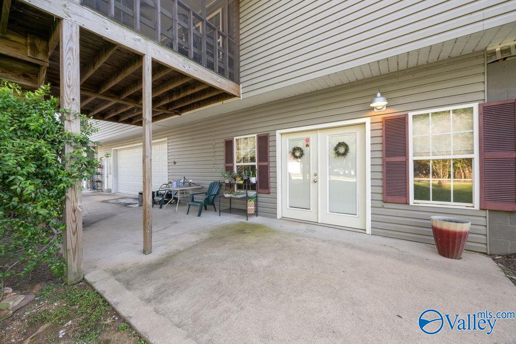 20 Village Way