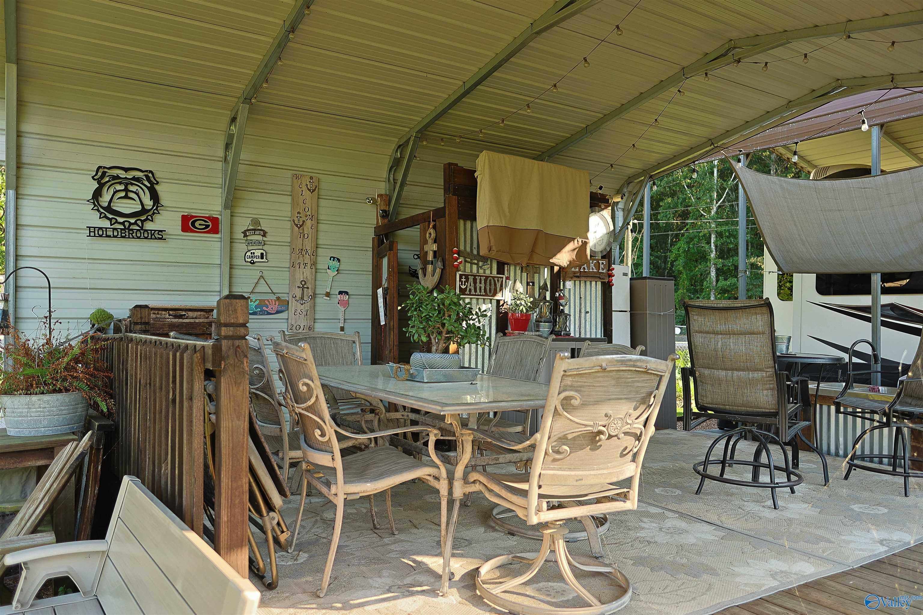980 County Road 1011