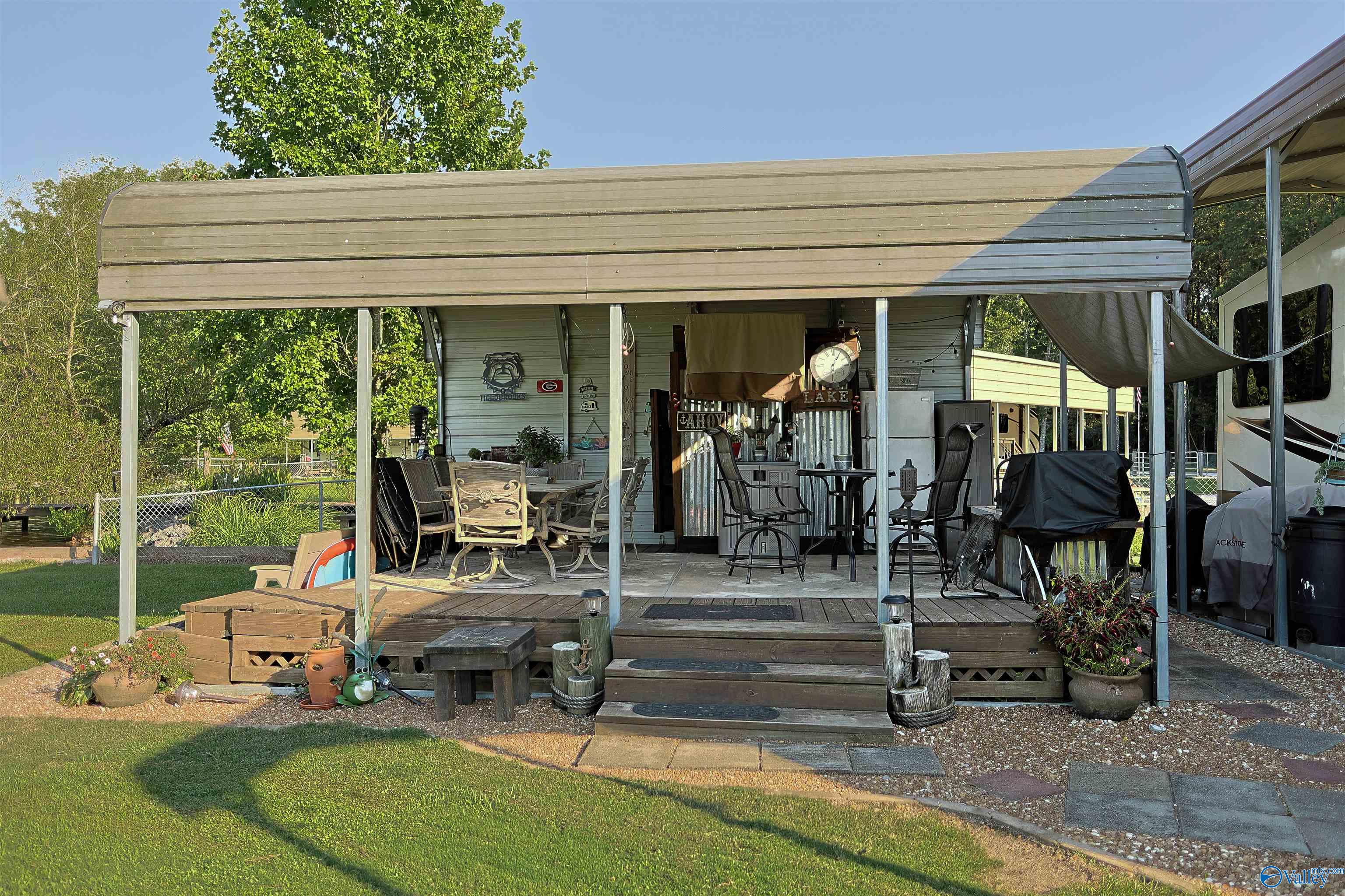 980 County Road 1011