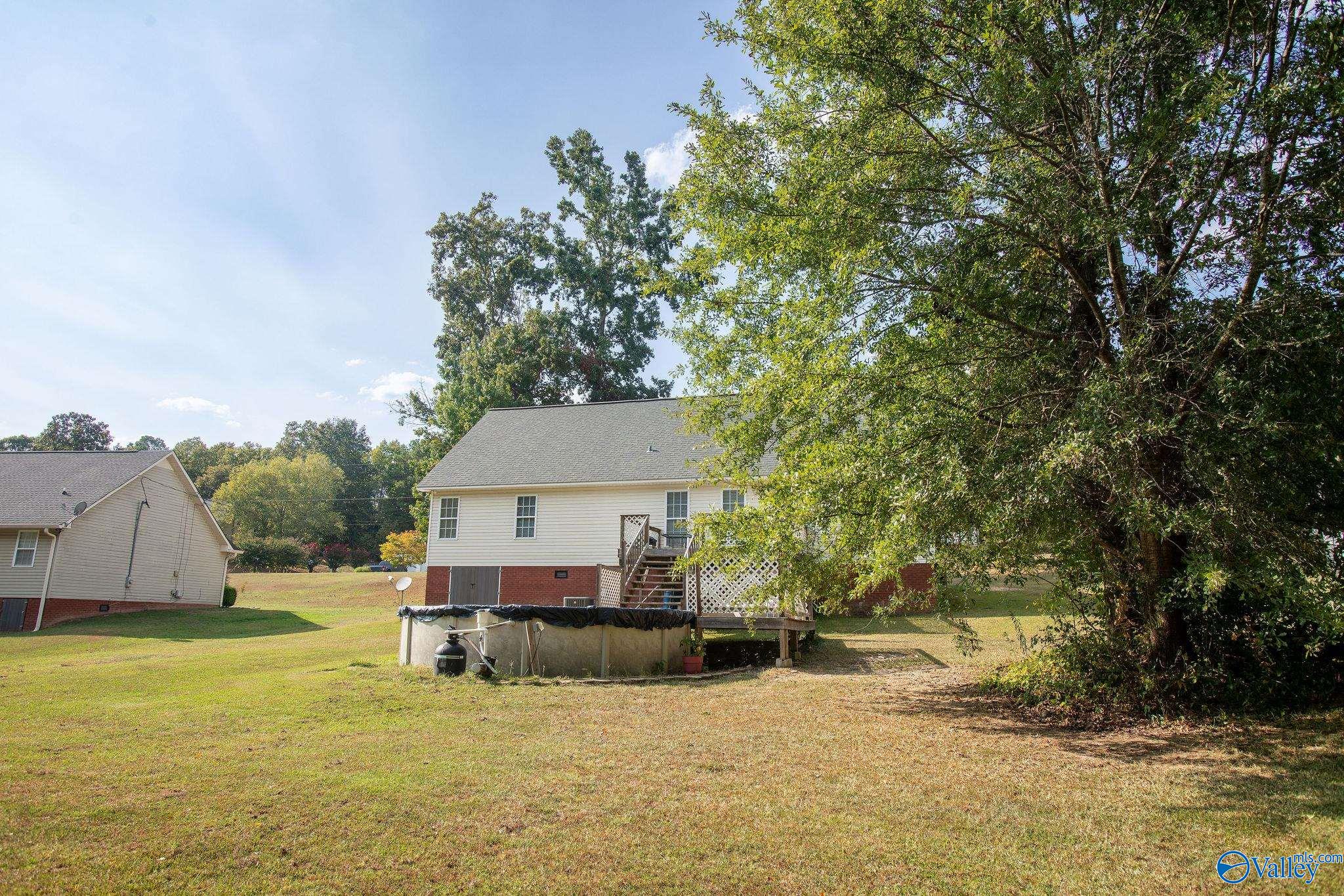 6193 Vista Trail