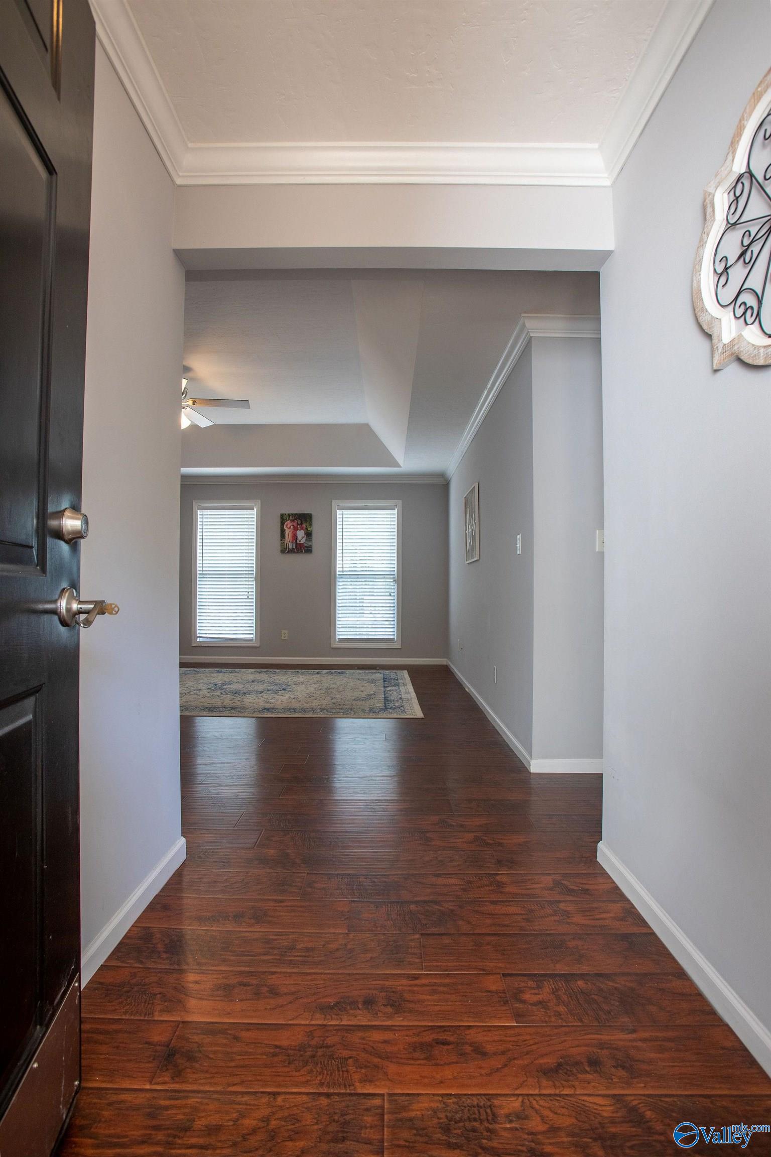 6193 Vista Trail