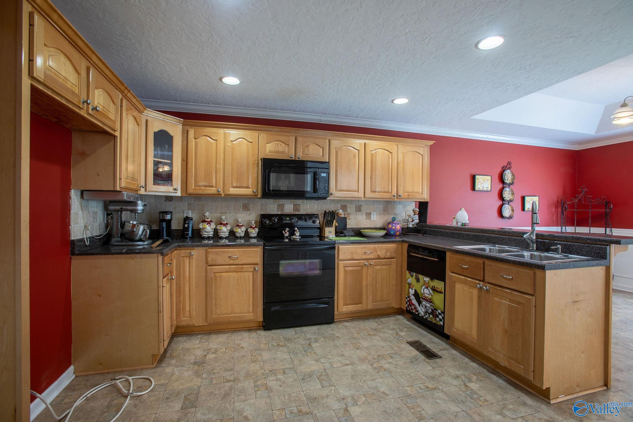 6193 Vista Trail