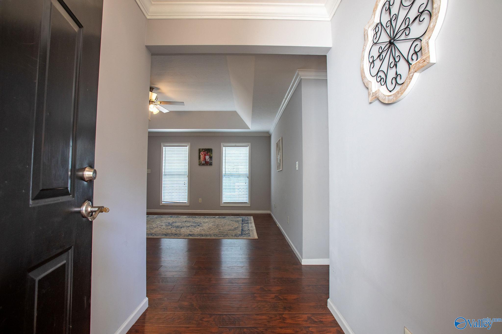 6193 Vista Trail