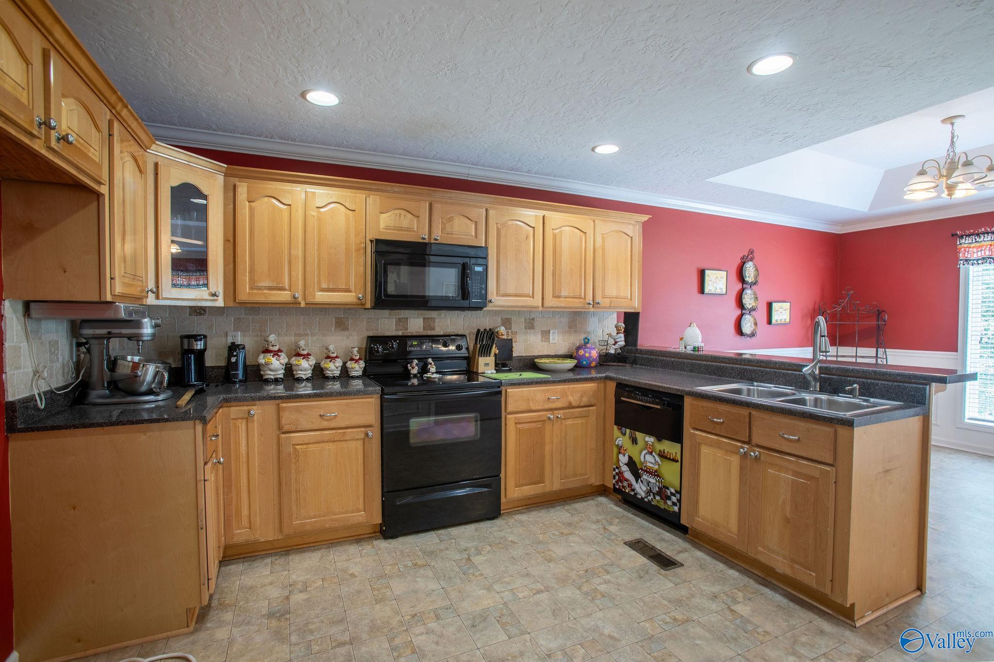 6193 Vista Trail