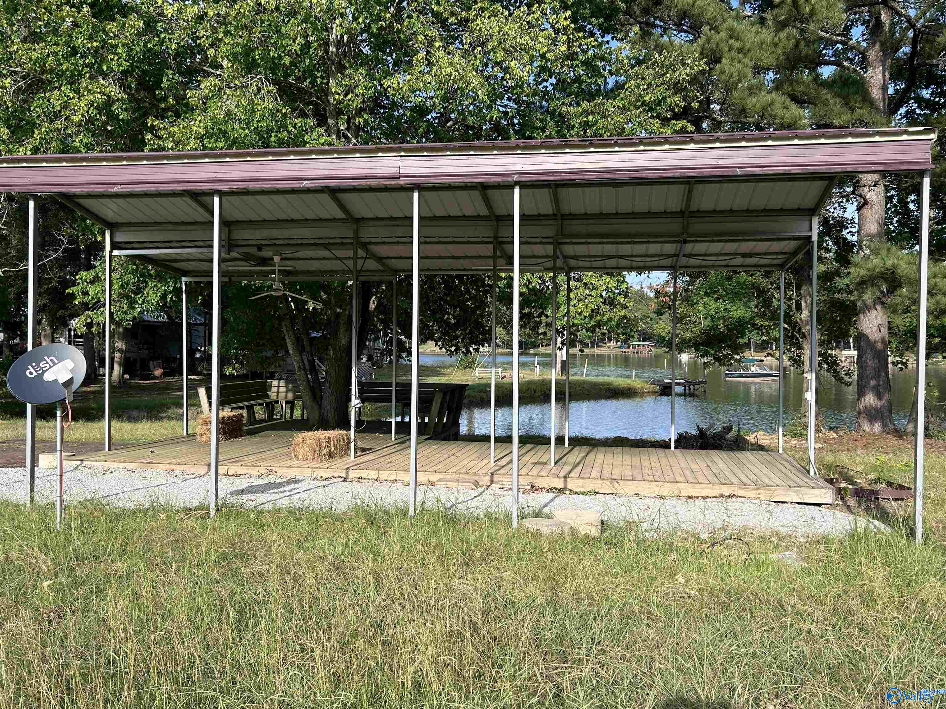 400 County Road 618