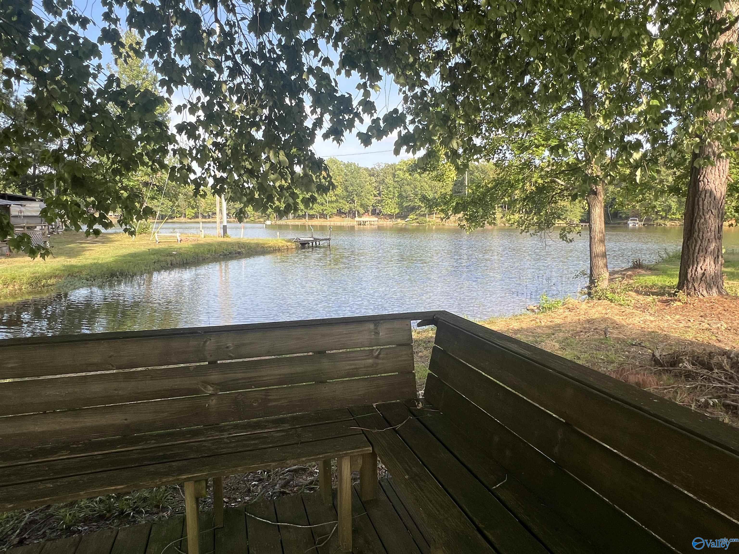 400 County Road 618
